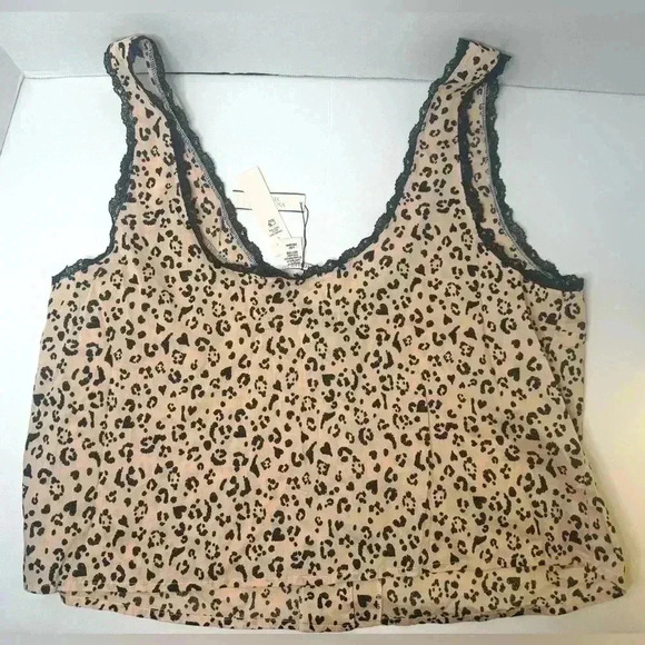 Victoria’s Secret Women Pajama Top Crop Leopard Animal Print Lace‎ Trim Size L - Picture 5 of 7